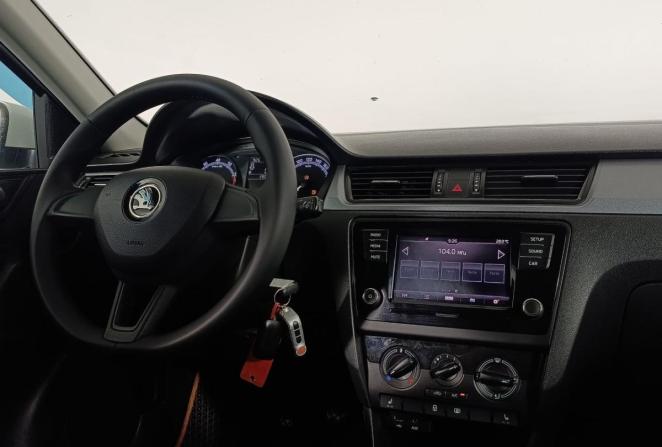 Skoda Rapid I Рестайлинг с пробегом 2018 года, цена 1 120 000 рублей, 140462 км, лифтбек, Автокод Объявления