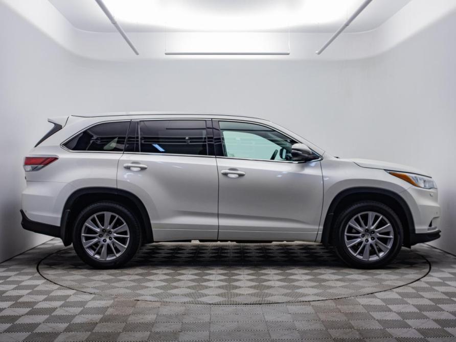 Toyota Highlander III (XU50) Москва  - изображение 6