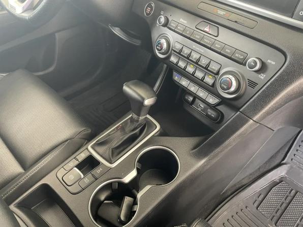 Kia Sportage IV Рестайлинг с пробегом 2021 года, цена 2 190 000 рублей, 83531 км, внедорожник, Автокод Объявления