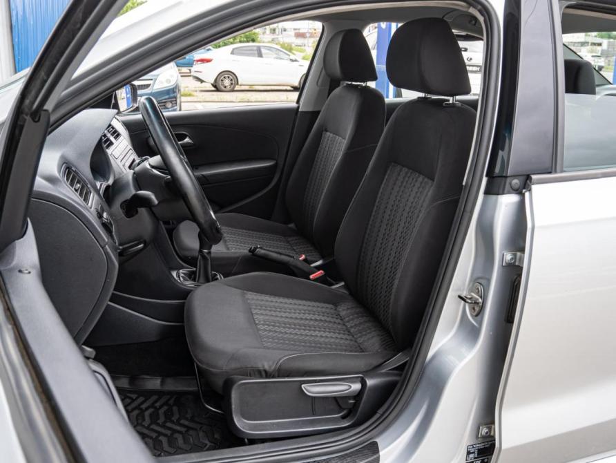 Volkswagen Polo V Рестайлинг Краснодар  - изображение 10