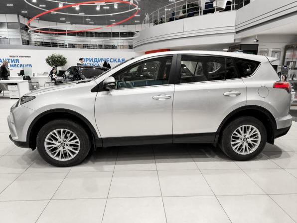Toyota RAV4 IV (XA40) Рестайлинг с пробегом 2016 года, цена 2 350 000 рублей, 87520 км, внедорожник, Автокод Объявления