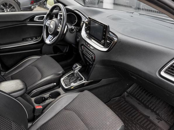 Kia Ceed III с пробегом 2021 года, цена 1 590 000 рублей, 151775 км, универсал, Автокод Объявления