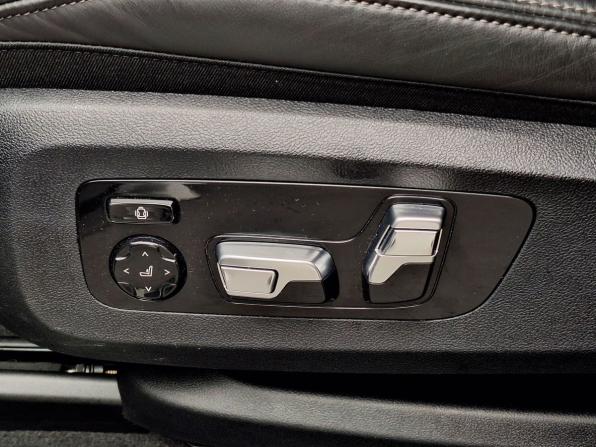 BMW X6 III (G06) Рестайлинг с пробегом 2023 года, цена 11 970 000 рублей, 28800 км, внедорожник, Автокод Объявления