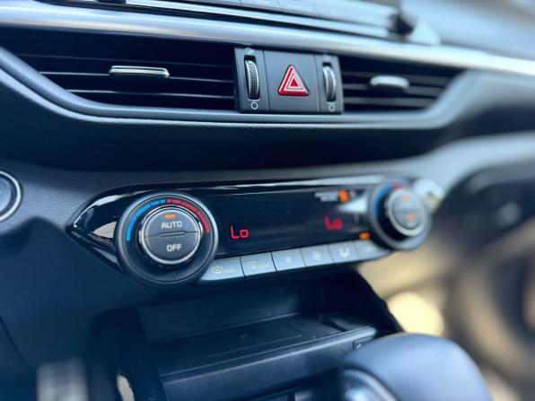 Kia Cerato IV Рестайлинг с пробегом 2022 года, цена 2 190 000 рублей, 75220 км, седан, Автокод Объявления