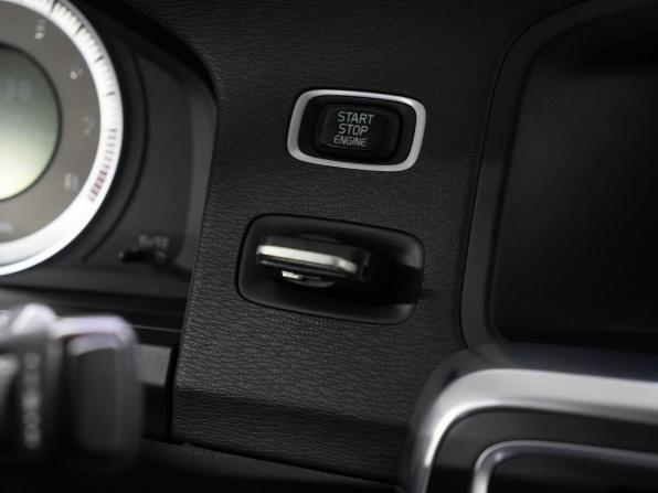 Volvo S60 II с пробегом 2012 года, цена 1 250 000 рублей, 231512 км, седан, Автокод Объявления
