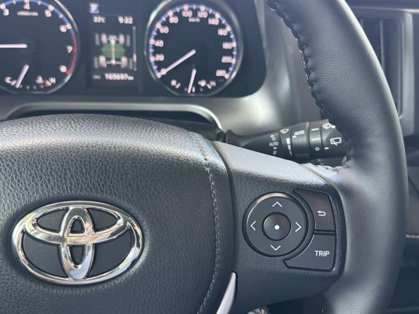 Toyota RAV4 IV (XA40) Рестайлинг с пробегом 2016 года, цена 2 180 000 рублей, 165697 км, внедорожник, Автокод Объявления