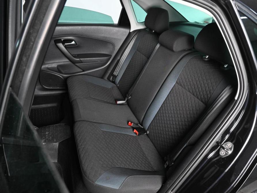 Volkswagen Polo V Рестайлинг Ростов-на-Дону  - изображение 9