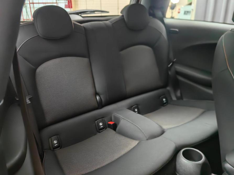 Mini Hatch III (F55/F56) Рестайлинг Подольск  - изображение 9