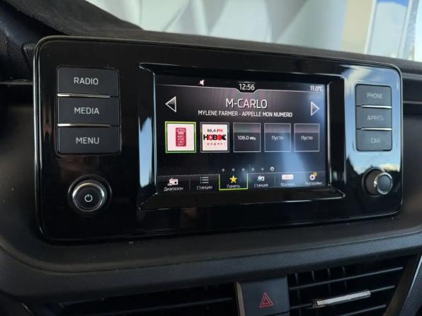 Skoda Rapid II с пробегом 2021 года, цена 1 360 000 рублей, 46089 км, лифтбек, Автокод Объявления