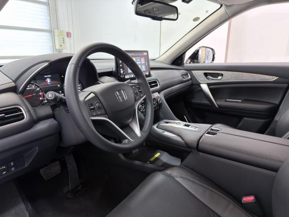 Honda Avancier II Рестайлинг 2 с пробегом 2025 года, цена 6 990 000 рублей, 35 км, внедорожник, Автокод Объявления