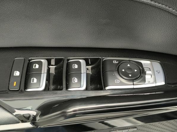 Kia K5 III с пробегом 2021 года, цена 2 526 000 рублей, 93317 км, седан, Автокод Объявления