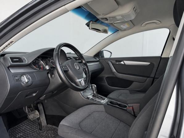 Volkswagen Passat B7 с пробегом 2014 года, цена 1 349 000 рублей, 194368 км, универсал, Автокод Объявления