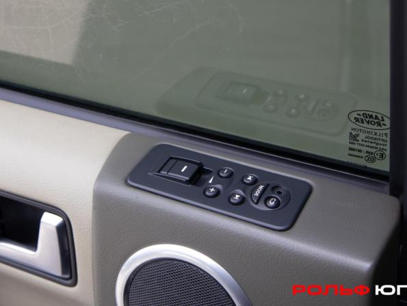 Land Rover Discovery III с пробегом 2008 года, цена 868 000 рублей, 242063 км, внедорожник, Автокод Объявления