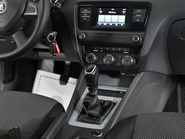 Skoda Octavia III (A7) с пробегом 2014 года, цена 799 000 рублей, 138000 км, лифтбек, Автокод Объявления