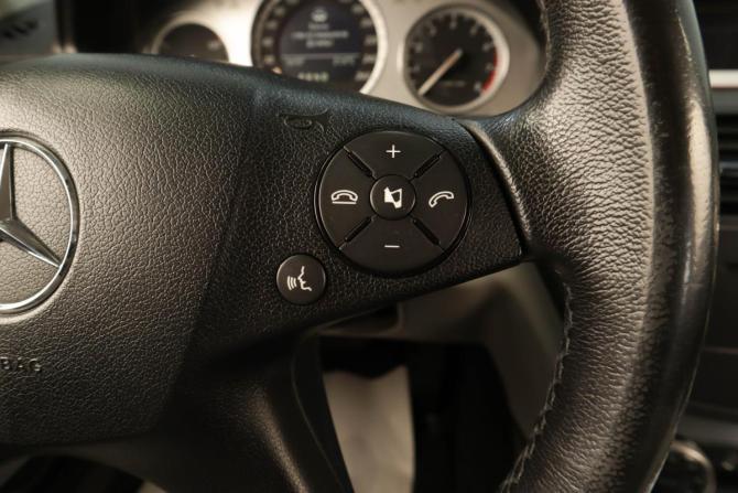 Mercedes-Benz C-Класс III (W204) с пробегом 2008 года, цена 1 049 000 рублей, 212000 км, седан, Автокод Объявления