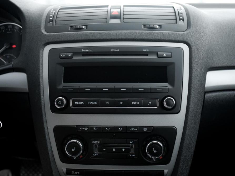 Skoda Octavia II (A5) Рестайлинг Москва  - изображение 17