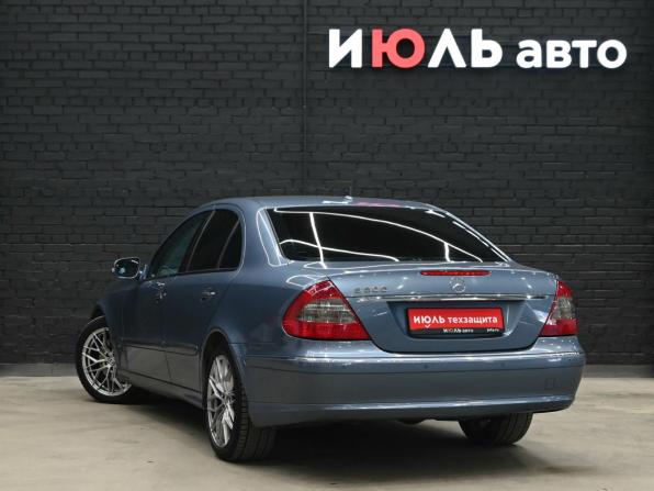 Mercedes-Benz E-Класс III (W211 S211) Рестайлинг с пробегом 2006 года, цена 1 310 000 рублей, 219733 км, седан, Автокод Объявления