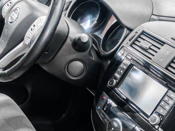 Nissan Pulsar VI (C13) с пробегом 2014 года, цена 829 900 рублей, 141000 км, хэтчбек, Автокод Объявления