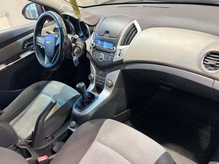 Chevrolet Cruze I Челябинск  - изображение 19