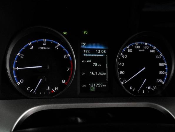 Toyota RAV4 IV (XA40) Рестайлинг с пробегом 2017 года, цена 2 669 000 рублей, 121759 км, внедорожник, Автокод Объявления
