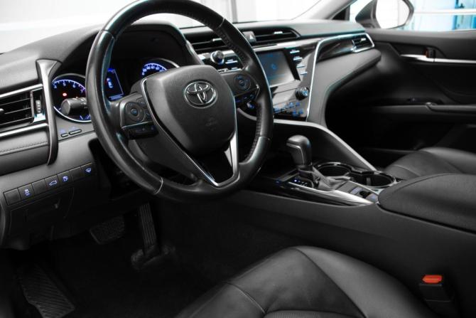 Toyota Camry VIII (XV70) с пробегом 2019 года, цена 2 149 000 рублей, 199999 км, седан, Автокод Объявления