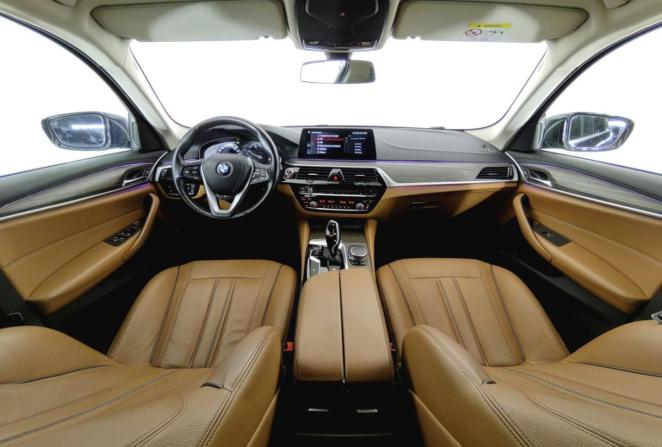 BMW 5 серии VII (G30/G31/G38) с пробегом 2017 года, цена 2 630 000 рублей, 120000 км, седан, Автокод Объявления