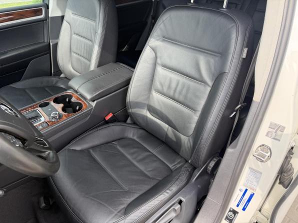 Volkswagen Touareg II с пробегом 2011 года, цена 1 750 000 рублей, 350672 км, внедорожник, Автокод Объявления
