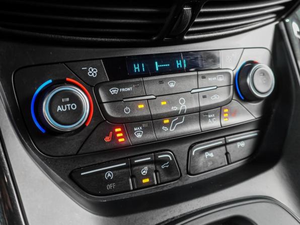 Ford Kuga II Рестайлинг с пробегом 2019 года, цена 2 049 000 рублей, 158877 км, внедорожник, Автокод Объявления