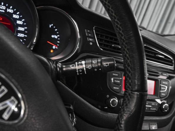 Kia Ceed II с пробегом 2013 года, цена 1 199 000 рублей, 129050 км, хэтчбек, Автокод Объявления