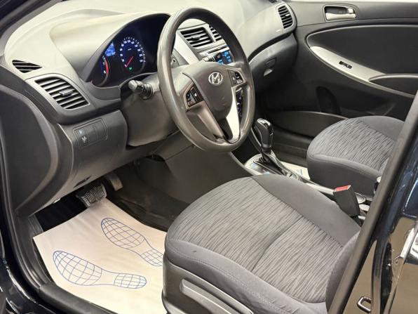 Hyundai Solaris I Рестайлинг с пробегом 2015 года, цена 825 000 рублей, 183000 км, седан, Автокод Объявления