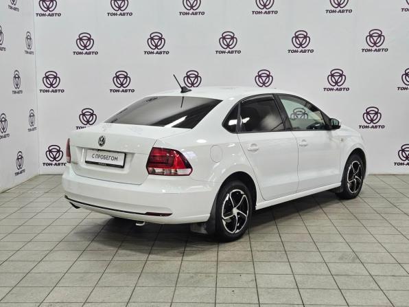 Volkswagen Polo V Рестайлинг с пробегом 2017 года, цена 1 188 000 рублей, 123372 км, седан, Автокод Объявления