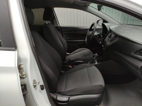 Hyundai Solaris II Рестайлинг с пробегом 2020 года, цена 850 000 рублей, 125300 км, седан, Автокод Объявления