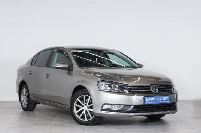 Volkswagen Passat B7
