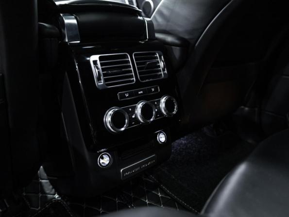 Land Rover Range Rover IV с пробегом 2014 года, цена 4 459 455 рублей, 203323 км, внедорожник, Автокод Объявления