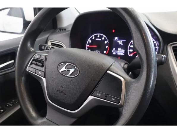 Hyundai Solaris II Рестайлинг с пробегом 2020 года, цена 1 493 000 рублей, 106500 км, седан, Автокод Объявления