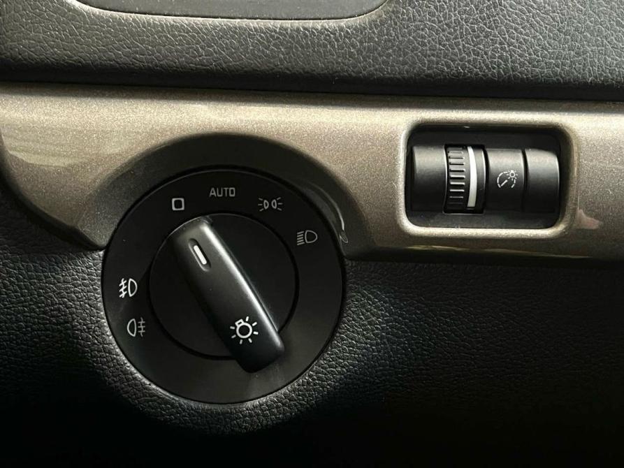 Skoda Yeti I Рестайлинг Ростов-на-Дону  - изображение 15