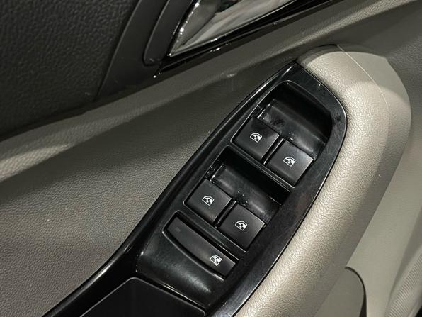 Chevrolet Orlando I с пробегом 2012 года, цена 1 150 000 рублей, 171371 км, компактвэн, Автокод Объявления