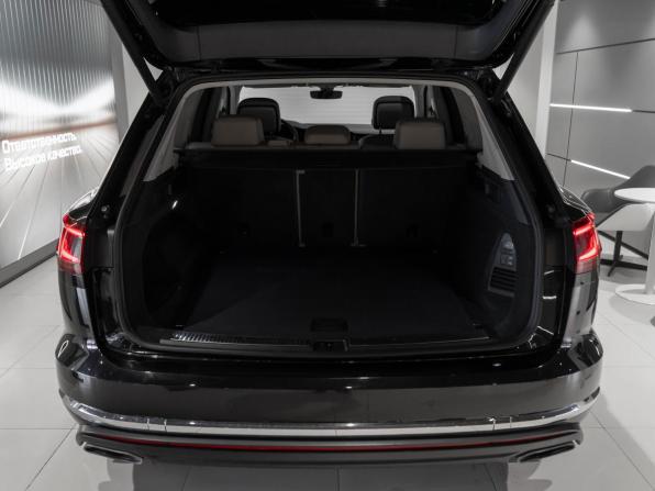 Volkswagen Touareg III с пробегом 2018 года, цена 4 200 000 рублей, 189266 км, внедорожник, Автокод Объявления