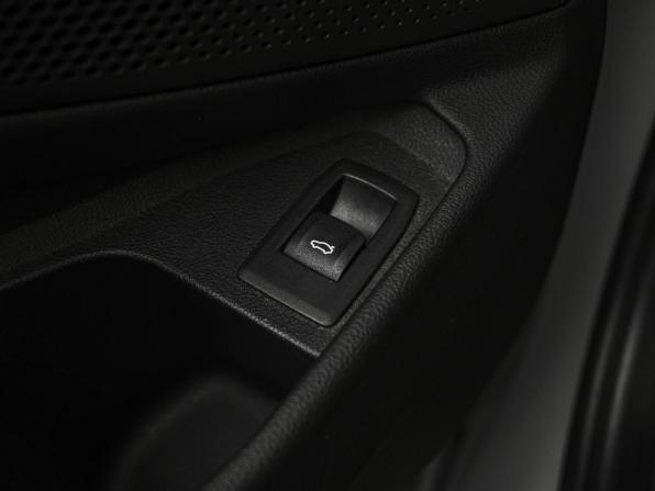 BMW 3 серии VII (G2x) с пробегом 2019 года, цена 3 488 990 рублей, 81013 км, седан, Автокод Объявления