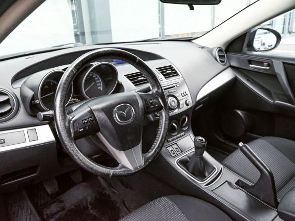 Mazda 3 II (BL) Рестайлинг с пробегом 2012 года, цена 906 000 рублей, 137780 км, седан, Автокод Объявления