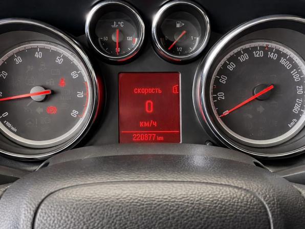 Opel Astra J с пробегом 2012 года, цена 687 000 рублей, 220877 км, хэтчбек, Автокод Объявления