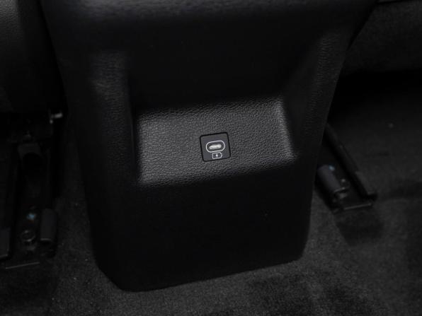 Kia K3 II (China Market) Рестайлинг с пробегом 2026 года, цена 2 980 000 рублей, 20 км, седан, Автокод Объявления