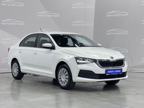 Skoda Rapid II с пробегом 2020 года, цена 880 000 рублей, 290647 км, лифтбек, Автокод Объявления