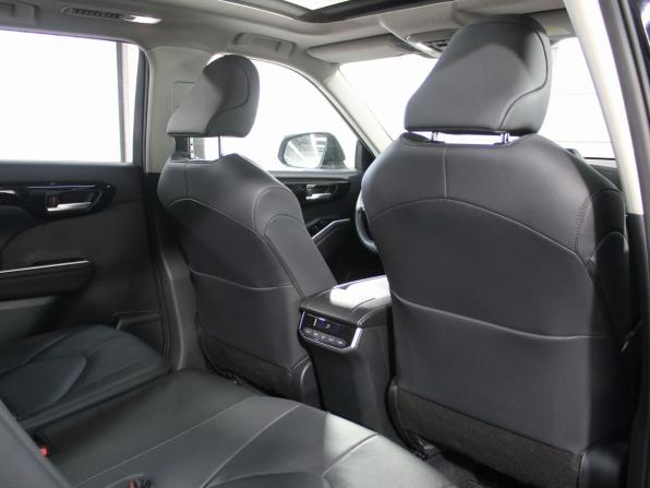 Toyota Highlander IV (XU70) с пробегом 2023 года, цена 5 000 000 рублей, 37357 км, внедорожник, Автокод Объявления