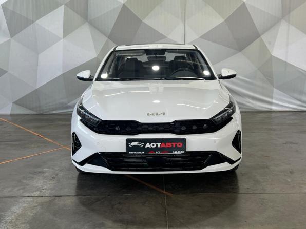 Kia K3 II (China Market) Рестайлинг с пробегом 2025 года, цена 2 490 000 рублей, 15 км, седан, Автокод Объявления