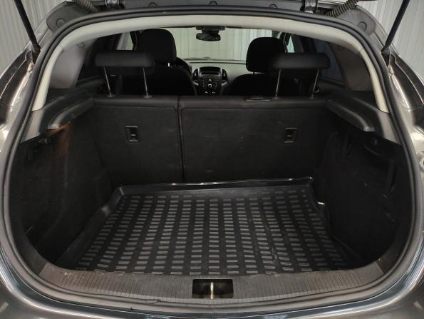 Opel Astra J с пробегом 2011 года, цена 515 000 рублей, 236430 км, хэтчбек, Автокод Объявления