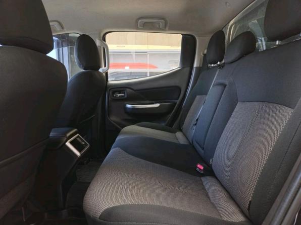 Mitsubishi L200 V Рестайлинг с пробегом 2019 года, цена 3 030 000 рублей, 195000 км, offers.body_type.unknown, Автокод Объявления