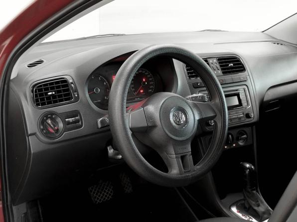 Volkswagen Polo V с пробегом 2014 года, цена 750 000 рублей, 122096 км, седан, Автокод Объявления