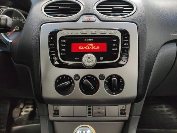 Ford Focus II Рестайлинг с пробегом 2010 года, цена 597 000 рублей, 196900 км, седан, Автокод Объявления