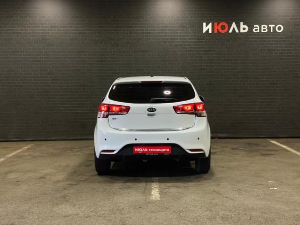Kia Rio III Рестайлинг с пробегом 2016 года, цена 1 110 000 рублей, 87785 км, хэтчбек, Автокод Объявления